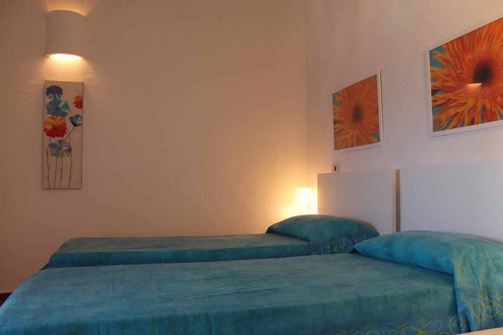 La Marmorata Vacation House Apartman Santa Teresa Gallura Kültér fotó